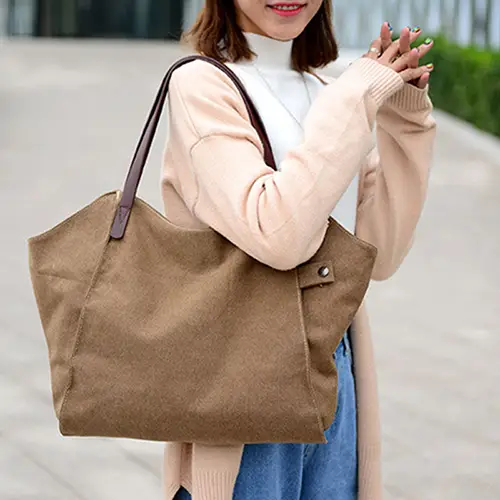 Stylish Canvas Tote for Everyday Use